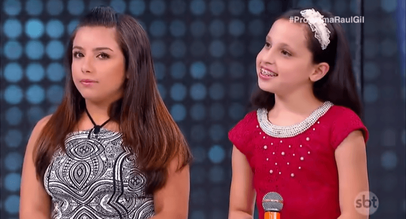 Yasmin e Milena no Programa Raul Gil (Foto: Reprodução) Yasmin e Milena no Programa Raul Gil (Foto: Reprodução)