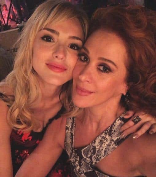 As atrizes Claudia Raia e Isabele Drumond (Foto: Instagram)