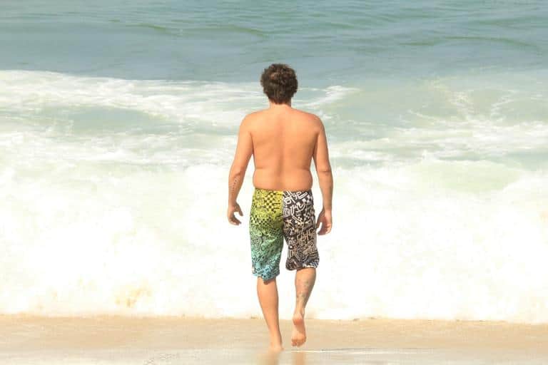 O corpo de Felipe Dylon acabou causando estranheza (Foto: JC Pereira / AgNews)