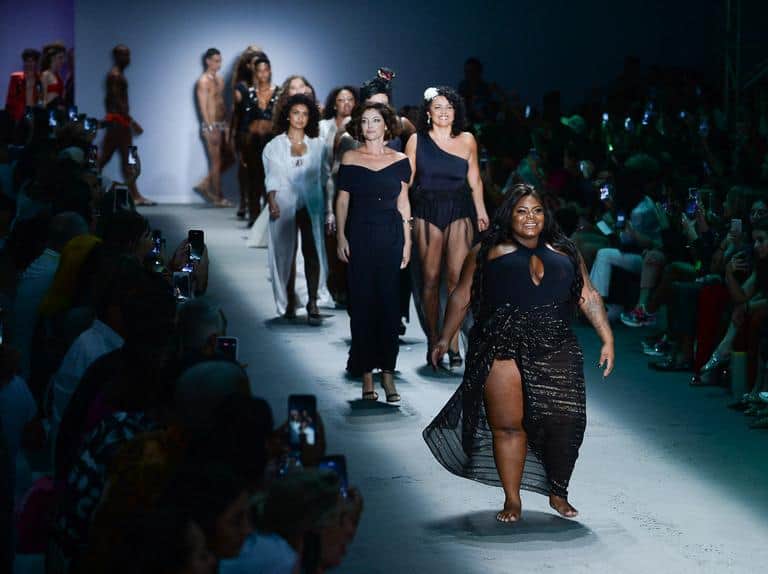 Jojo Todynho em desfile (Foto: AgNews/Francisco Cepeda) Jojo Todynho em desfile (Foto: AgNews/Francisco Cepeda)