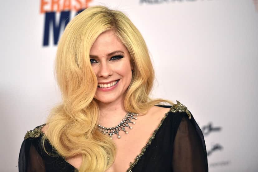 Avril Lavigne está de volta (Foto: Reprodução)