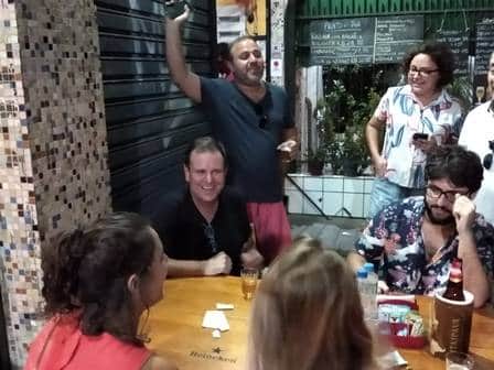 Eduardo Paes foi flagrado em um bar do Rio de Janeiro (Foto: Reprodução/Instagram) Eduardo Paes foi flagrado em um bar do Rio de Janeiro (Foto: Reprodução/Instagram)