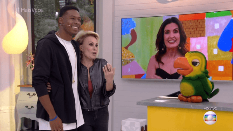 Ana Maria Braga com Paulo André, convidado do Encontro com Fátima Bernardes (Foto: Reprodução/Globo) Ana Maria Braga com Paulo André, convidado do Encontro com Fátima Bernardes (Foto: Reprodução/Globo)