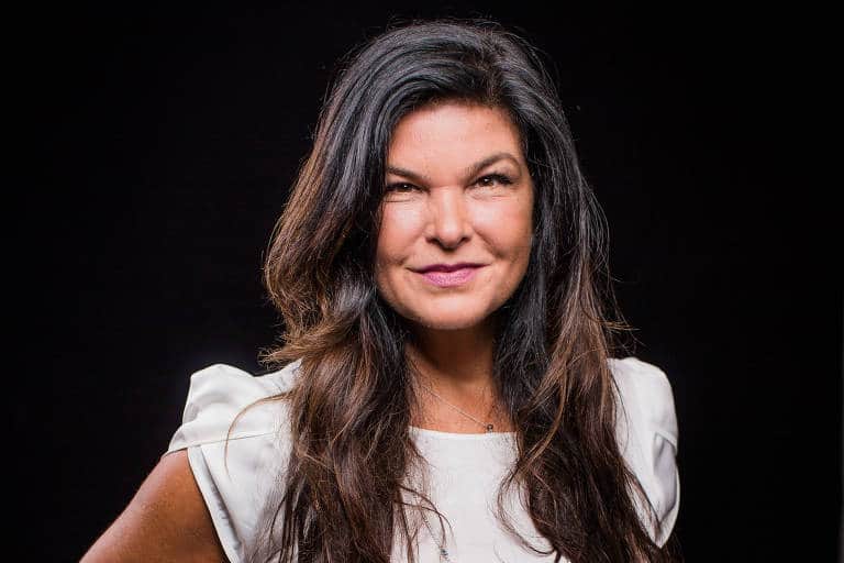 Atriz da Record de 55 anos, Cristiana Oliveira fala sobre sua vida pessoal Atriz da Record de 55 anos, Cristiana Oliveira fala sobre sua vida pessoal