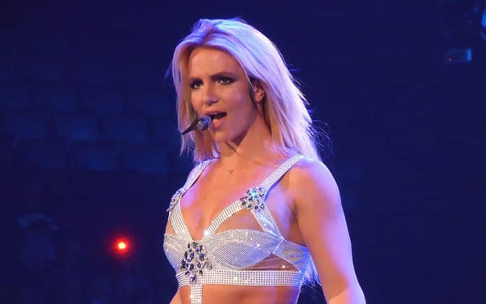 Britney Spears (Foto: Reprodução) Britney Spears (Foto: Reprodução)