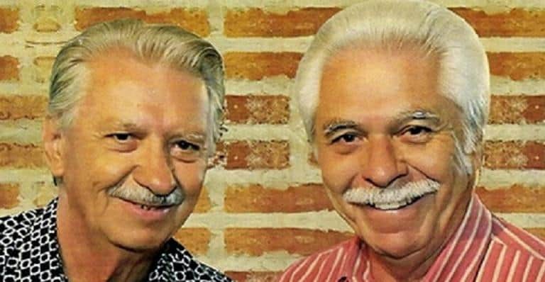 O cantor Léu (à direita) faleceu aos 77 anos de idade, em São Paulo. Ele fazia dupla sertaneja com seu irmão Lio (Reprodução/Instagram) O cantor Léu (à direita) faleceu aos 77 anos de idade, em São Paulo. Ele fazia dupla sertaneja com seu irmão Lio (Reprodução/Instagram)