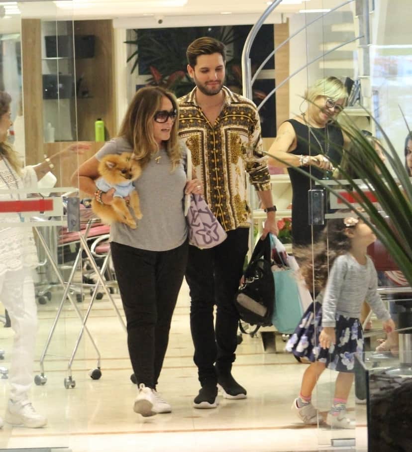 http://tvfoco.uai.com.br/wp-content/uploads/2015/05/Daniela-Mercury.jpg http://tvfoco.uai.com.br/wp-content/uploads/2015/05/Daniela-Mercury.jpg