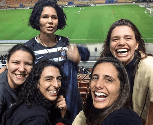 Bruna Linzmeyer e amigas (Foto: Reprodução/ Instagram) Bruna Linzmeyer e amigas (Foto: Reprodução/ Instagram)