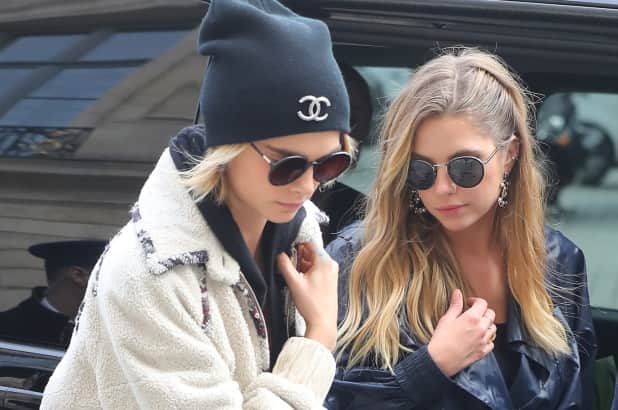 Cara Delevingne Ashley Benson estão juntas a mais de um ano (Foto: Reprodução) Cara Delevingne Ashley Benson estão juntas a mais de um ano (Foto: Reprodução)