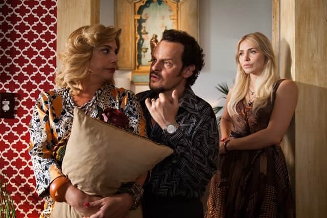 Heloisa Perissé, Matheus Nachtergaele e Letícia Colin) em cena de Cine Holliúdy (Foto: Globo/Marcos Rosa) Heloisa Perissé, Matheus Nachtergaele e Letícia Colin) em cena de Cine Holliúdy (Foto: Globo/Marcos Rosa)