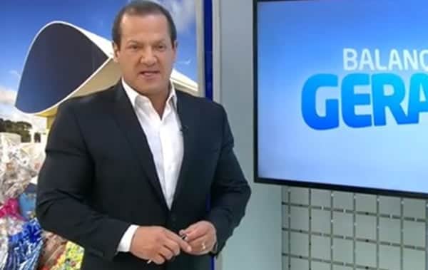 Gilberto Ribeiro foi impedido de se despedir do público da Record em Curitiba, onde apresentava o Balanço Geral (Foto: Reprodução/RICTV/Record) Gilberto Ribeiro foi impedido de se despedir do público da Record em Curitiba, onde apresentava o Balanço Geral (Foto: Reprodução/RICTV/Record)
