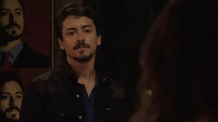 Jerônimo (Jesuíta Barbosa) é o vilão da novela das sete Verão 90 da Globo Jerônimo (Jesuíta Barbosa) é o vilão da novela das sete Verão 90 da Globo