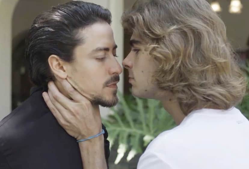 João (Rafael Vitti) ficará furioso com Jerônimo (Jesuíta Barbosa) e tentará enforcá-lo em Verão 90