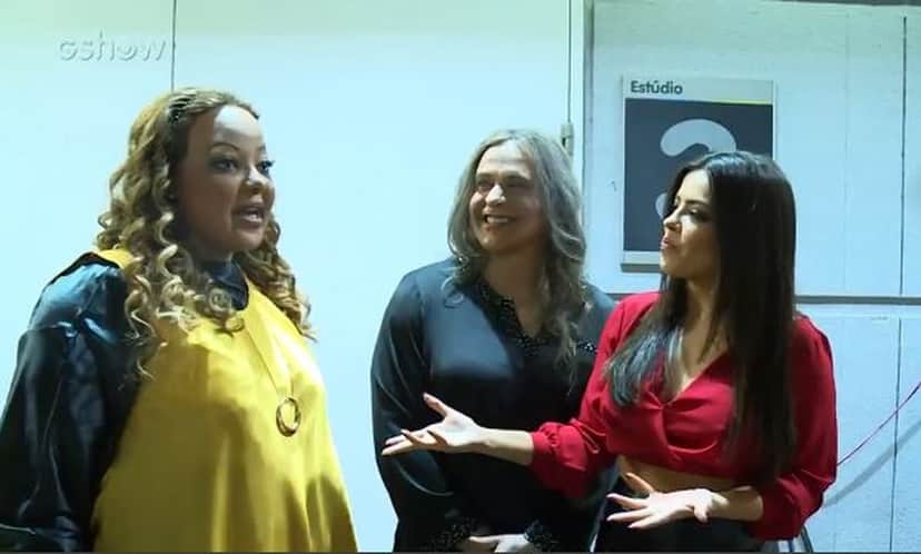 Ludmilla celebra retorno aos palcos e interpreta a cantora Deise, do grupo Fat Family — Foto: Reprodução/TV Globo Show dos famosos Domingão Ludmilla celebra retorno aos palcos e interpreta a cantora Deise, do grupo Fat Family — Foto: Reprodução/TV Globo Show dos famosos Domingão