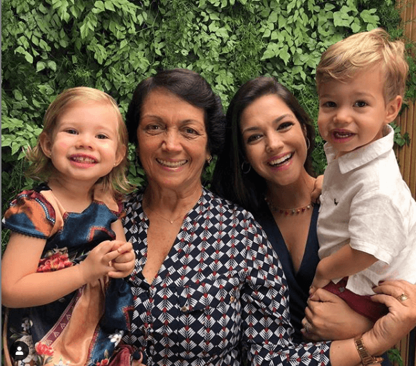 Thais Fersoza, filhos e a mãe (Foto: Reprodução/ Instagram) Thais Fersoza, filhos e a mãe (Foto: Reprodução/ Instagram)