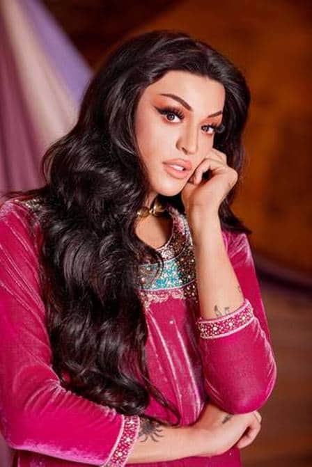 Pabllo tem os looks inspirados nos moradores de Agrabah, onde se passa o filme (Foto: Priscila Prade/Divulgação) Pabllo tem os looks inspirados nos moradores de Agrabah, onde se passa o filme (Foto: Priscila Prade/Divulgação)