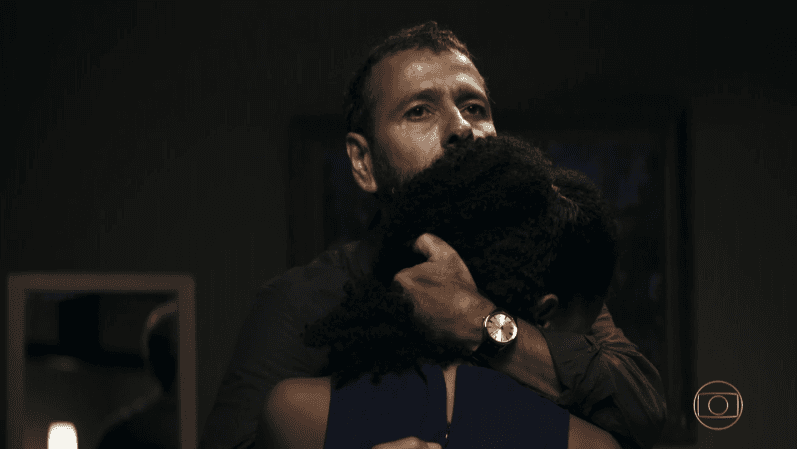 Marcos Palmeira (Amadeu) e Heloísa Jorge (Gilda) estão em trama que provocou polêmica em A Dona do Pedaço (Foto: Reprodução/Globo) Marcos Palmeira (Amadeu) e Heloísa Jorge (Gilda) estão em trama que provocou polêmica em A Dona do Pedaço (Foto: Reprodução/Globo)