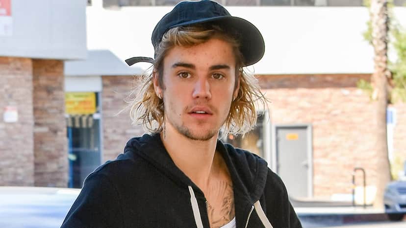 O cantor Justin Bieber fez o desafio de um combate contra o ator Tom Cruise (Foto: Reprodução) O cantor Justin Bieber fez o desafio de um combate contra o ator Tom Cruise (Foto: Reprodução)