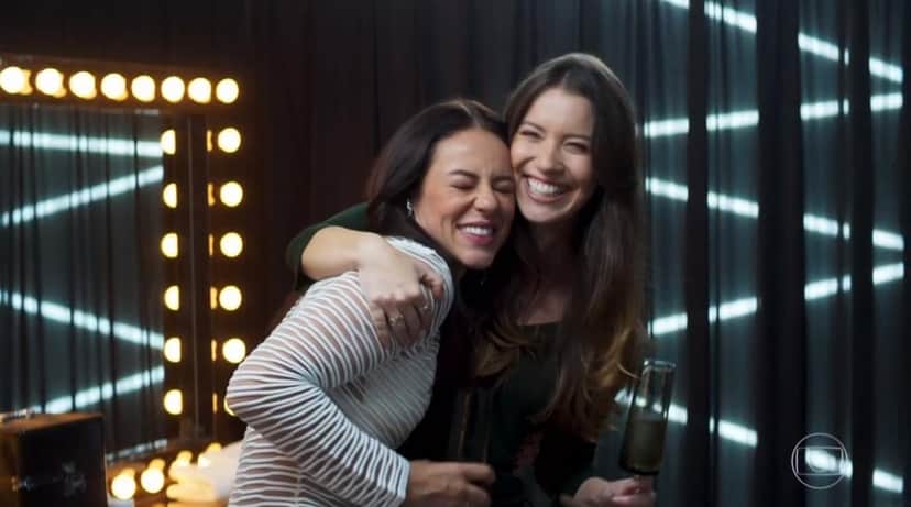 Fabiana (Nathalia Dill) e Vivi Guedes (Paolla Oliveira) em cena na novela A Dona do Pedaço, da Globo. (Foto: Reprodução) Fabiana (Nathalia Dill) e Vivi Guedes (Paolla Oliveira) em cena na novela A Dona do Pedaço, da Globo. (Foto: Reprodução)