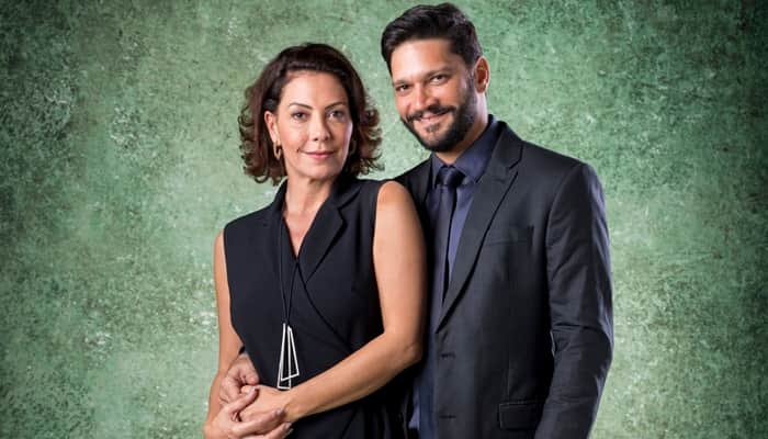 Fabiula Nascimento (Nana) e Armando Babaioff (Diogo) em Bom Sucesso; vilão vai armar para roubar fortuna de Alberto (Antonio Fagundes) (Foto: Globo/João Cotta) Fabiula Nascimento (Nana) e Armando Babaioff (Diogo) em Bom Sucesso; vilão vai armar para roubar fortuna de Alberto (Antonio Fagundes) (Foto: Globo/João Cotta)