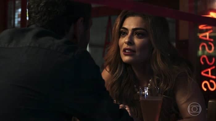 Maria da Paz (Juliana Paes) e Amadeu (Marcos Palmeira) em A Dona do Pedaço (Foto: Reprodução/Globo) Maria da Paz (Juliana Paes) e Amadeu (Marcos Palmeira) em A Dona do Pedaço (Foto: Reprodução/Globo)