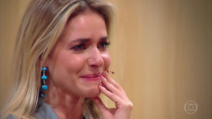 Monique Alfradique recebe homenagem da família Monique Alfradique recebe homenagem da família