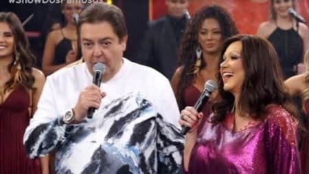 Faustão e Solange Almeida - Foto: Reprodução/Globo Faustão e Solange Almeida - Foto: Reprodução/Globo