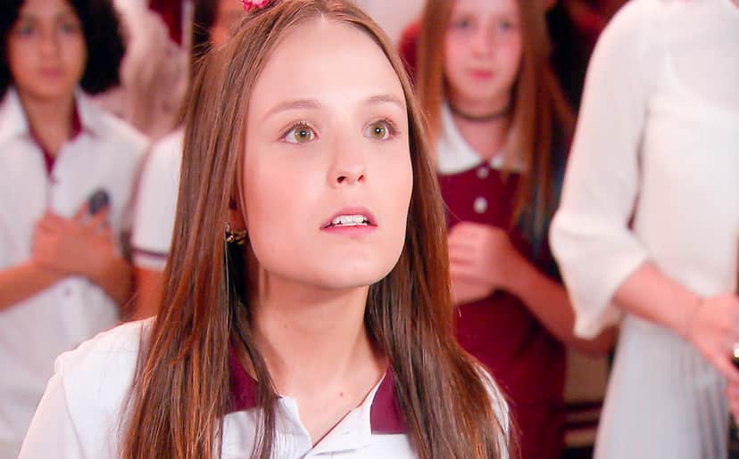 Mirela (Larissa Manoela) em cena na novela do SBT As Aventuras de Poliana Mirela (Larissa Manoela) em cena na novela do SBT As Aventuras de Poliana