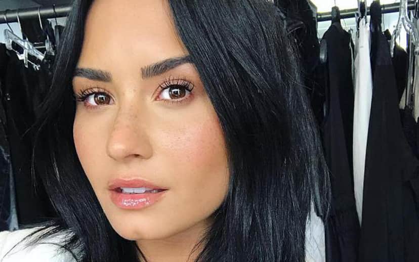 A cantora Demi Lovato enfrentou recentemente uma overdose (Foto: Reprodução) A cantora Demi Lovato enfrentou recentemente uma overdose (Foto: Reprodução)