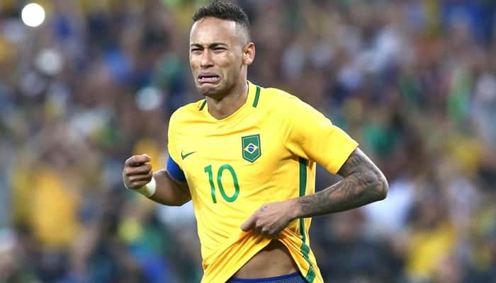 Neymar vive má fase dentro e fora dos campos (Foto: Reuters) Neymar vive má fase dentro e fora dos campos (Foto: Reuters)