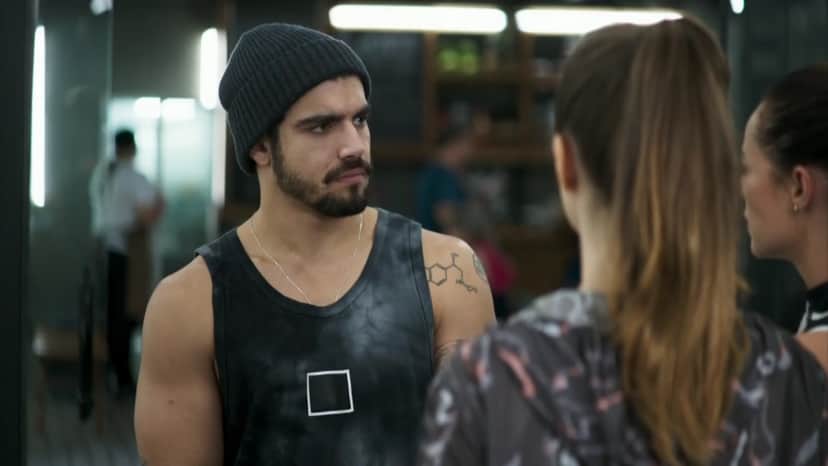 Rock (Caio Castro) foi colocado contra parede em A Dona do Pedaço da Globo Rock (Caio Castro) foi colocado contra parede em A Dona do Pedaço da Globo