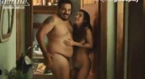 Clarice Falcão e Luis Lobianco apareceram nus em cena de Shippados. (Foto: Reprodução/ Instagram) Clarice Falcão e Luis Lobianco apareceram nus em cena de Shippados. (Foto: Reprodução/ Instagram)