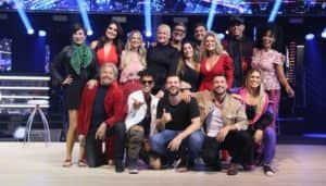 Xuxa com os participantes do Dancing Brasil 5 (Foto: Anderson Borde/AgNews) Xuxa com os participantes do Dancing Brasil 5 (Foto: Anderson Borde/AgNews)