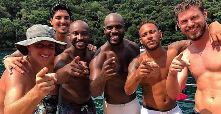 Bruno Rezende com amigos famosos - Foto: Instagram Bruno Rezende com amigos famosos - Foto: Instagram