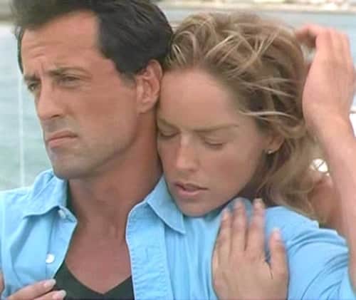 Sylvester Stallone e Sharon Stone no filme O Especialista (Foto: Reprodução) Sylvester Stallone e Sharon Stone no filme O Especialista (Foto: Reprodução)