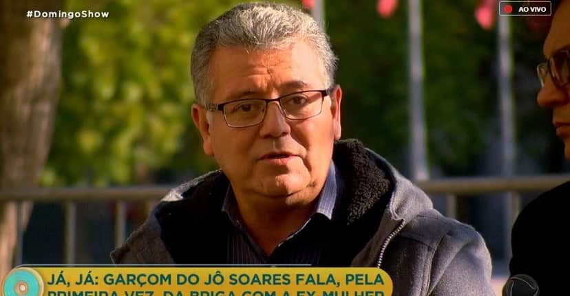 Alex era garçom do Programa do Jô, na Globo (Foto: Reprodução) Alex era garçom do Programa do Jô, na Globo (Foto: Reprodução)