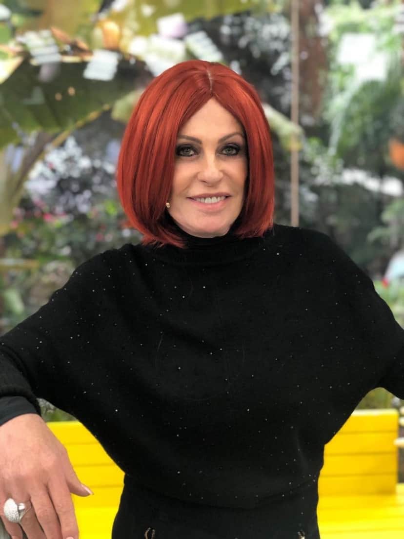 Ana Maria Braga surge com peruca ruiva no 'Mais Você' da Globo Foto: Reprodução Ana Maria Braga surge com peruca ruiva no 'Mais Você' da Globo Foto: Reprodução