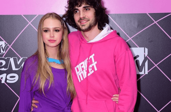 Isabella tem um relacionamento com o cantor Fiuk há quatro anos. (Foto: Reprodução) Isabella tem um relacionamento com o cantor Fiuk há quatro anos. (Foto: Reprodução)