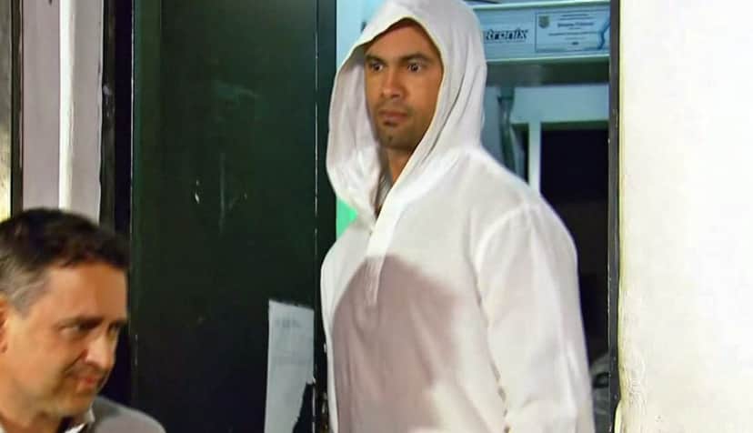 Goleiro Bruno é flagrado deixando o presídio após passar anos na prisão (Foto: Reprodução) Goleiro Bruno é flagrado deixando o presídio após passar anos na prisão (Foto: Reprodução)