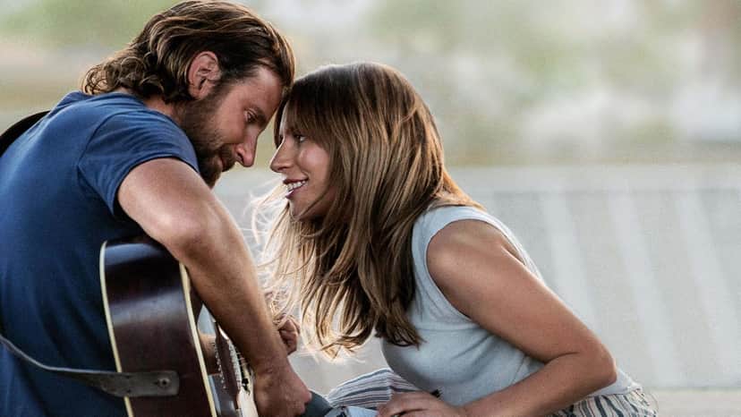 Lady Gaga e Bradley Cooper juntos (Foto: Reprodução) Lady Gaga e Bradley Cooper juntos (Foto: Reprodução)