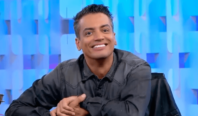 O apresentador Leo Dias tira férias do Fofocalizando (Foto: Reprodução) O apresentador Leo Dias tira férias do Fofocalizando (Foto: Reprodução)