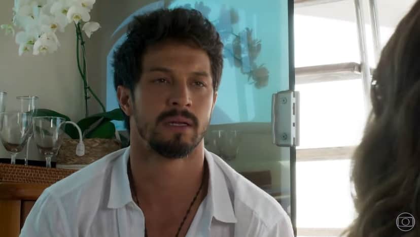 Marcos (Rômulo Estrela) é um bon vivant em Bom Sucesso da Globo Marcos (Rômulo Estrela) é um bon vivant em Bom Sucesso da Globo