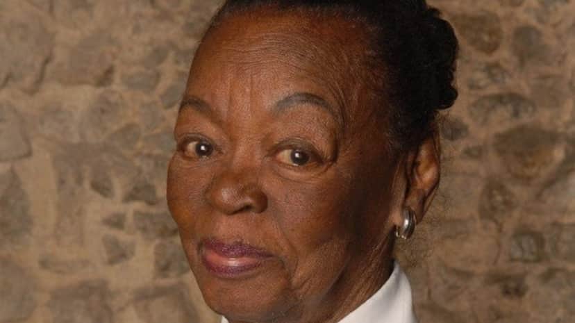 Ruth de Souza morreu na manhã deste domingo, 28 de julho, e deixou o mundo das celebridades bastante abalado (Foto: Divulgação) Ruth de Souza morreu na manhã deste domingo, 28 de julho, e deixou o mundo das celebridades bastante abalado (Foto: Divulgação)