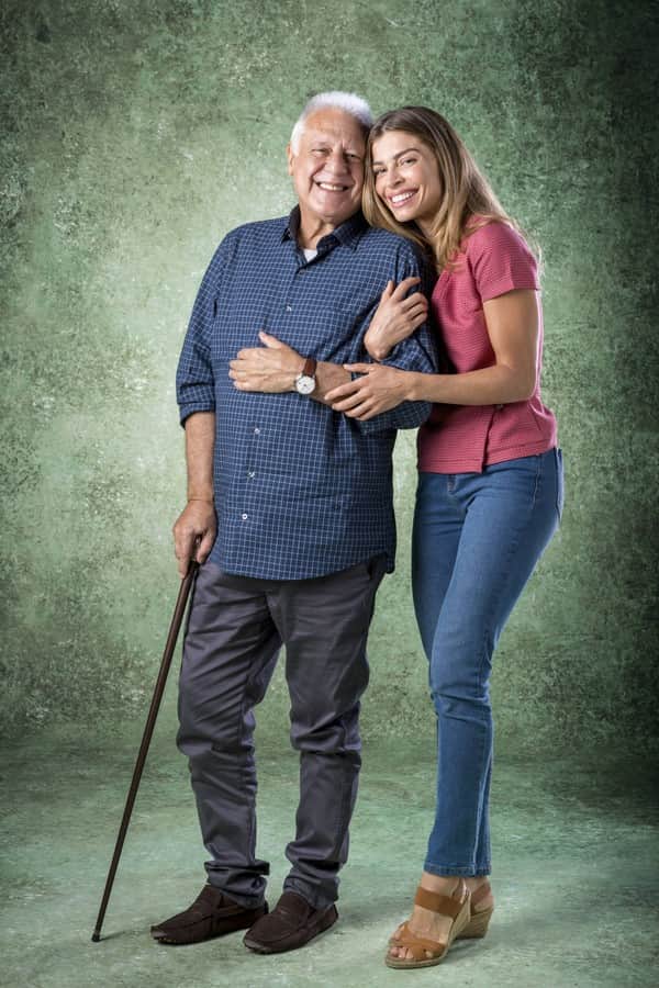 O ator Antonio Fagundes terá exame trocado com personagem de Grazi Massafera em Bom Sucesso (Foto: João Cotta/Globo) O ator Antonio Fagundes terá exame trocado com personagem de Grazi Massafera em Bom Sucesso (Foto: João Cotta/Globo)