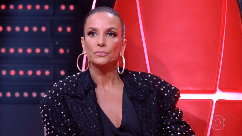 Ivete Sangalo no The Voice Brasil de ontem (15), que teve audiência recorde (Foto: Reprodução/Globo) Ivete Sangalo no The Voice Brasil de ontem (15), que teve audiência recorde (Foto: Reprodução/Globo)
