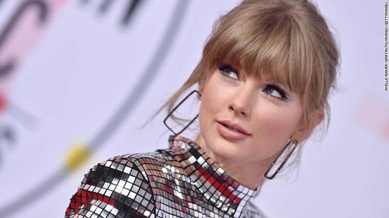 Homem invade casa de Taylor Swift (Foto: Reprodução) Homem invade casa de Taylor Swift (Foto: Reprodução)