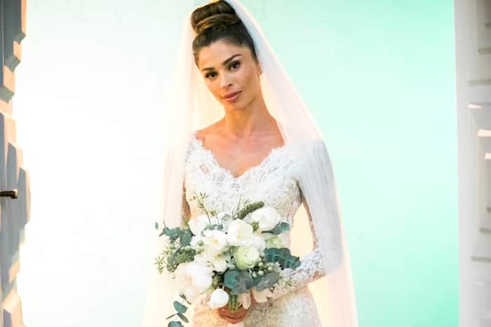 Paloma (Grazi Massafera) aparecerá vestida de noiva em delírio de Alberto na novela Bom Sucesso (Foto: Globo/João Miguel Júnior) Paloma (Grazi Massafera) aparecerá vestida de noiva em delírio de Alberto na novela Bom Sucesso (Foto: Globo/João Miguel Júnior)