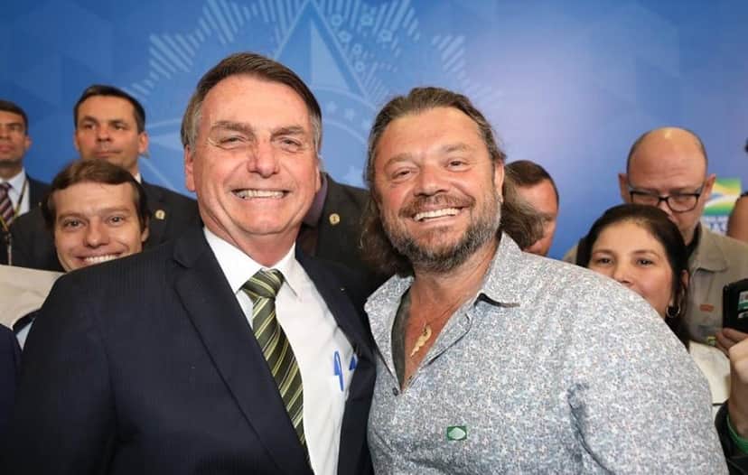 Bolsonaro apresenta Richard Rasmussen como novo embaixador de turismo do Brasil (Foto: Divulgação) Bolsonaro apresenta Richard Rasmussen como novo embaixador de turismo do Brasil (Foto: Divulgação)