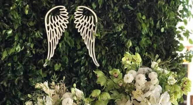 Asa usada por Thaeme para homenagear a filha (Foto: Reprodução/Instagram) Asa usada por Thaeme para homenagear a filha (Foto: Reprodução/Instagram)