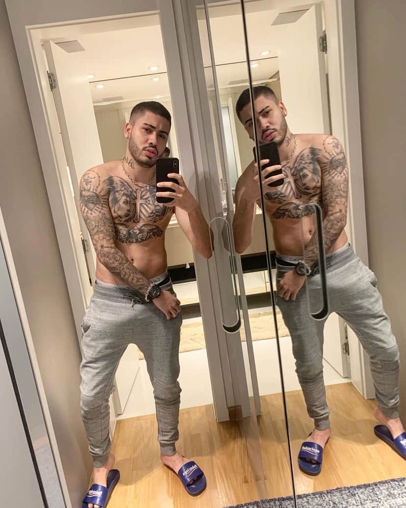 Kevinho mostrou todo o seu volume aos fãs (Foto: Reprodução/Instagram) Kevinho mostrou todo o seu volume aos fãs (Foto: Reprodução/Instagram)